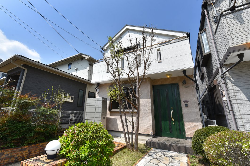 　横浜市保土ケ谷区鎌谷町