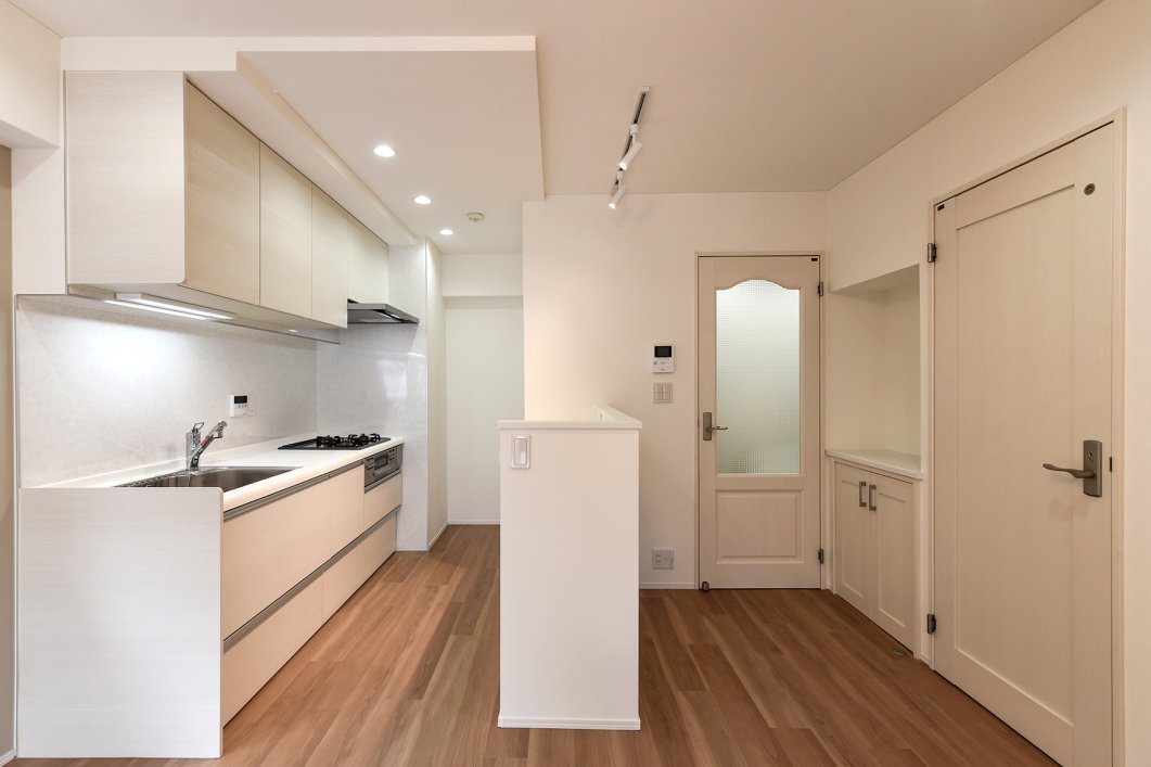 =リフォーム完成！駅徒歩1分＝「ライオンズマンション鴨居第３」　横浜市緑区鴨居1丁目