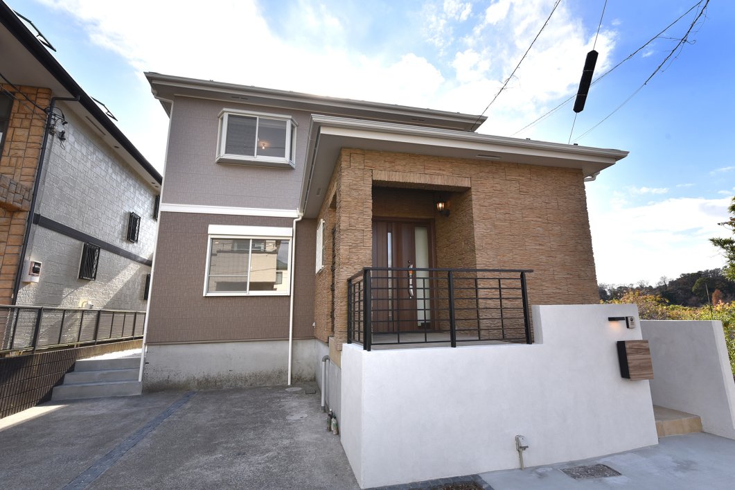 =リフォーム完成！＝「金沢区片吹」　大型中古邸宅　横浜市金沢区片吹